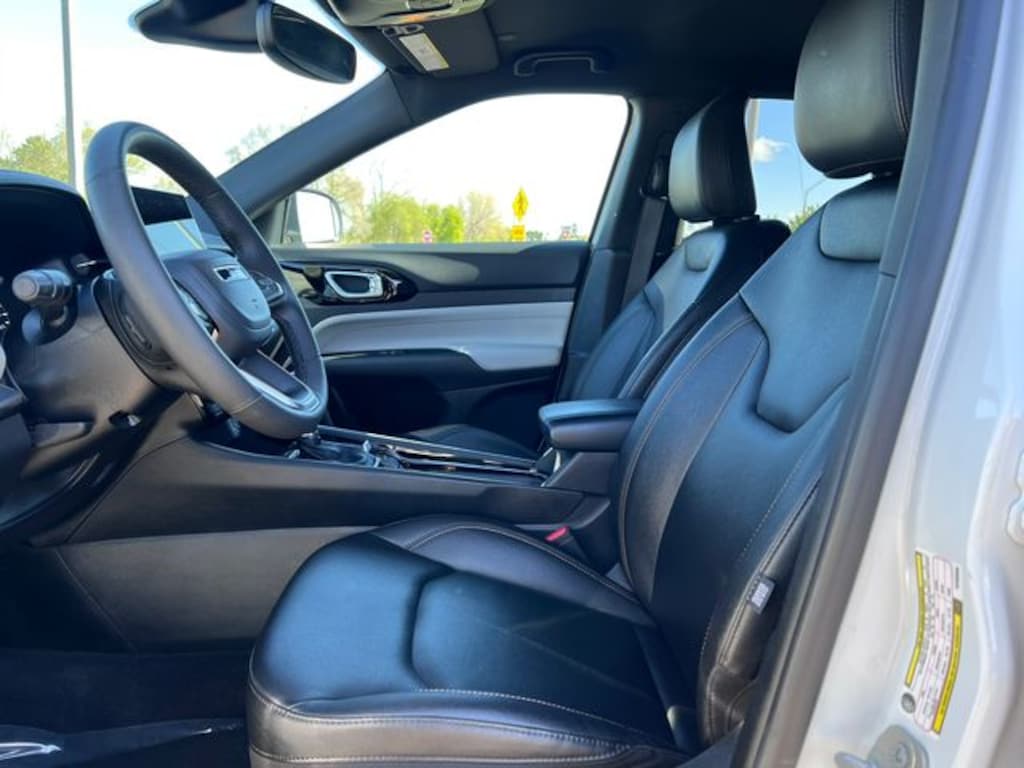 Used 2024 Jeep Compass Limited SUV