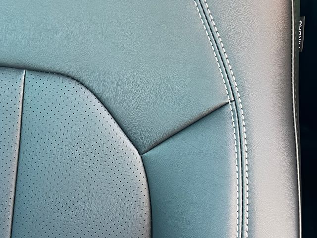 2026 Chrysler Pacifica Select - Photo 11