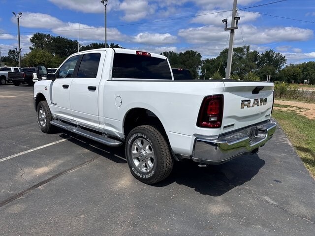 2025 Ram 2500 Big Horn photo 3