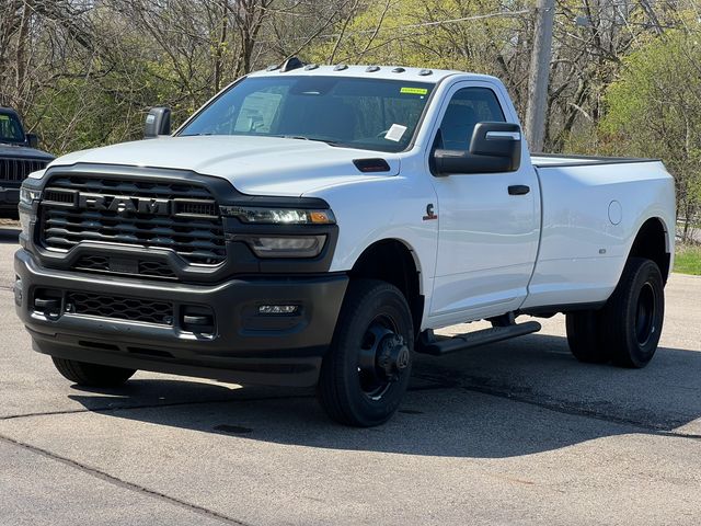 2026 RAM 3500 Tradesman - Photo 43