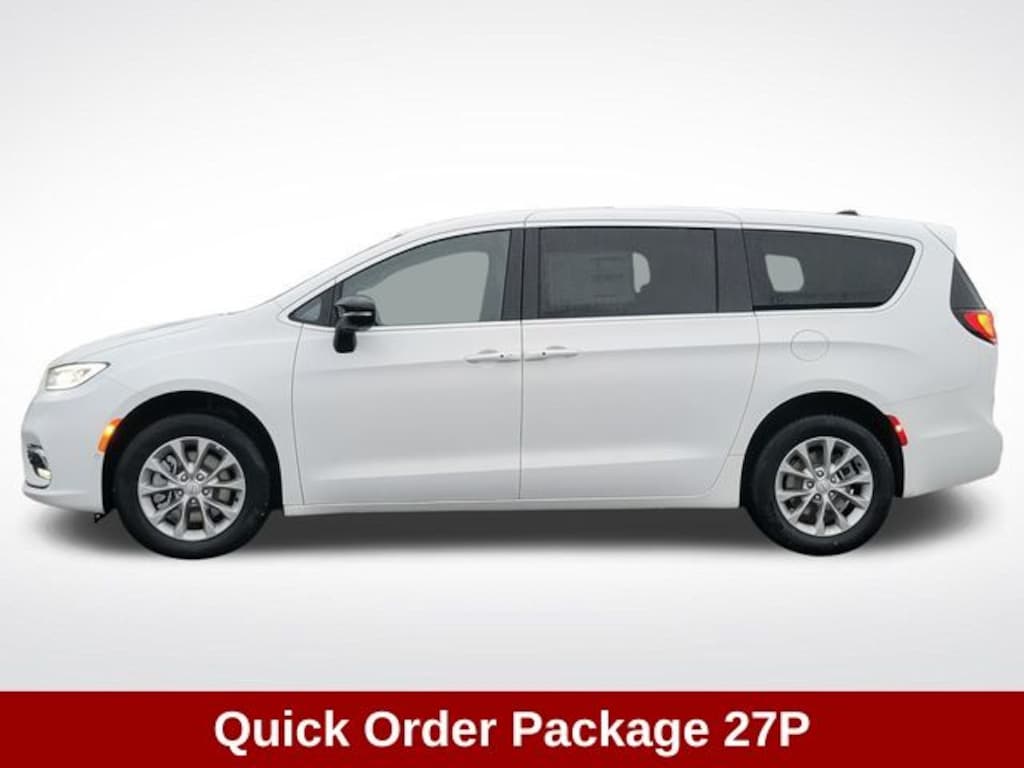 New 2026 Chrysler Pacifica LIMITED AWD Passenger Van