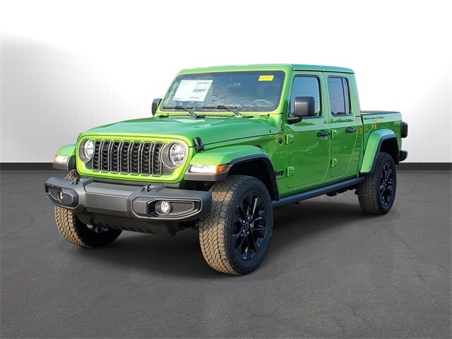 2025 Jeep Gladiator Sport photo 4