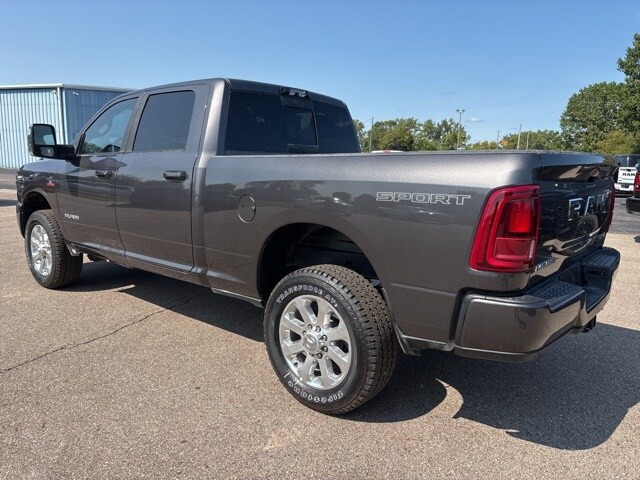 2025 Ram 2500 Laramie photo 3