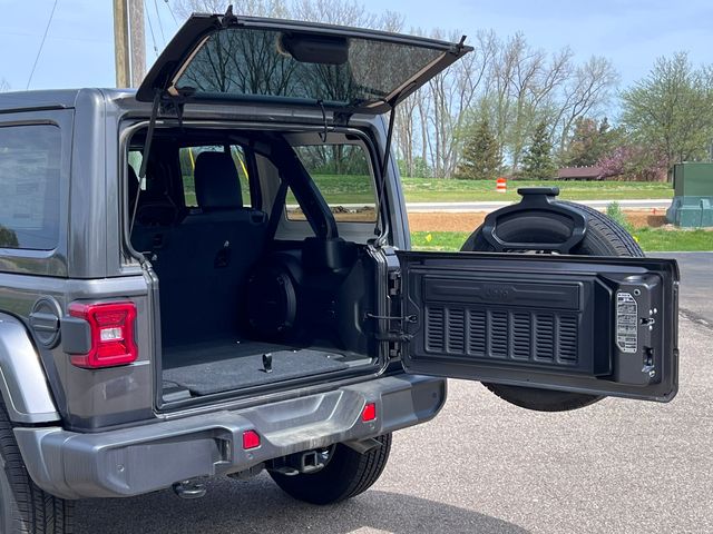2025 Jeep Wrangler 4-Door Sahara - Photo 8