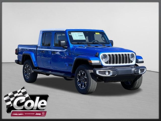 2026 Jeep Gladiator Sahara Auto's photo