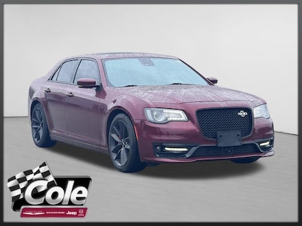 2023 Chrysler 300 C Sedan