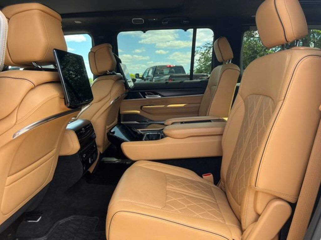 Used 2025 Jeep Grand Wagoneer Series III SUV