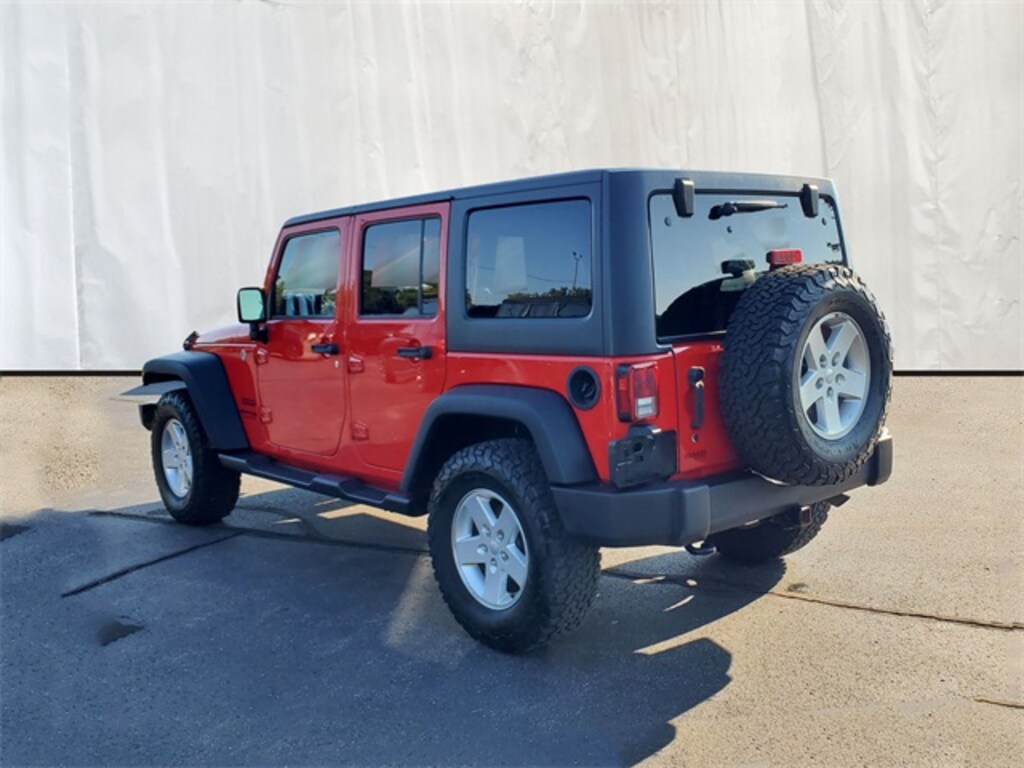 Used 2018 Jeep Wrangler JK For Sale at Cole Nissan VIN 1C4HJWDG5JL889095
