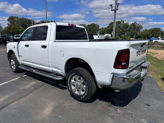 2025 Ram 2500 Big Horn photo 3