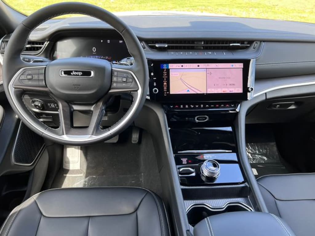 New 2026 Jeep Grand Cherokee L LIMITED 4X4 Sport Utility