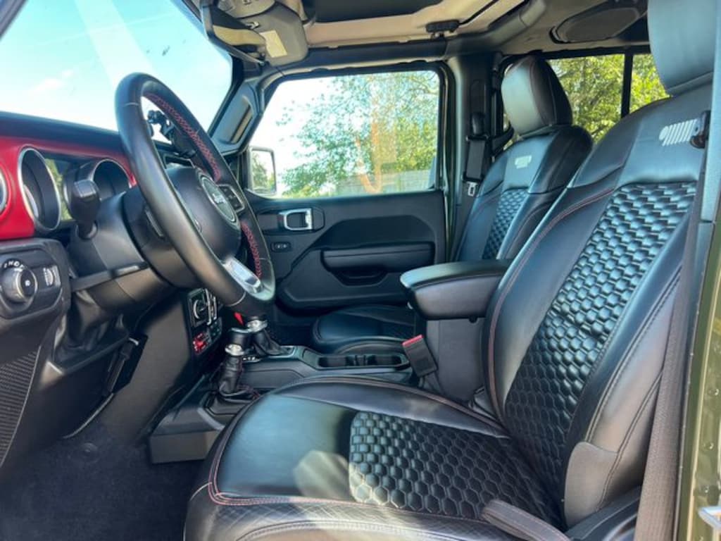 Used 2023 Jeep Wrangler Rubicon SUV