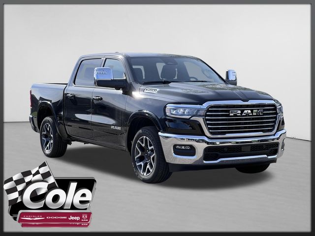 2025 RAM 1500 Laramie 4x4 Crew Cab 5'7's photo