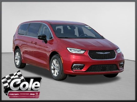 2026 Chrysler Pacifica SELECT AWD Passenger Van