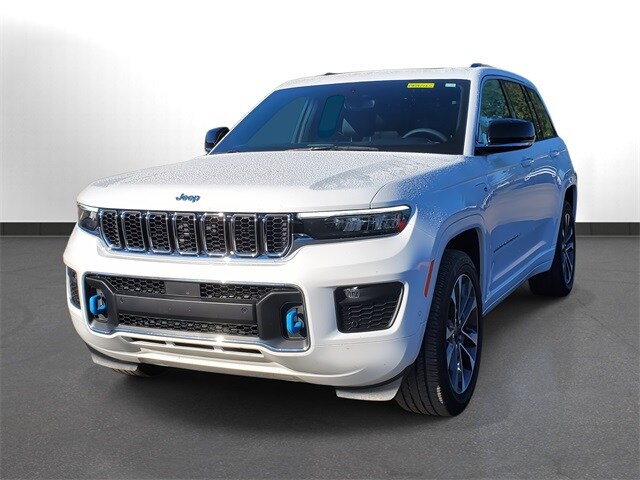 2023 Jeep Grand Cherokee Overland 4xe photo 4