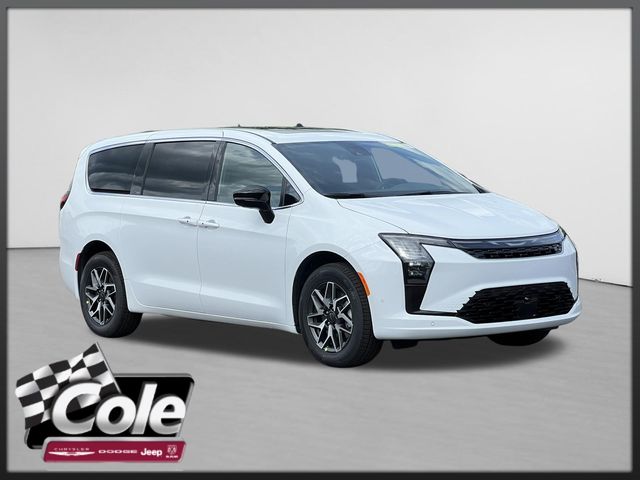 2027 Chrysler Pacifica Passenger Van 