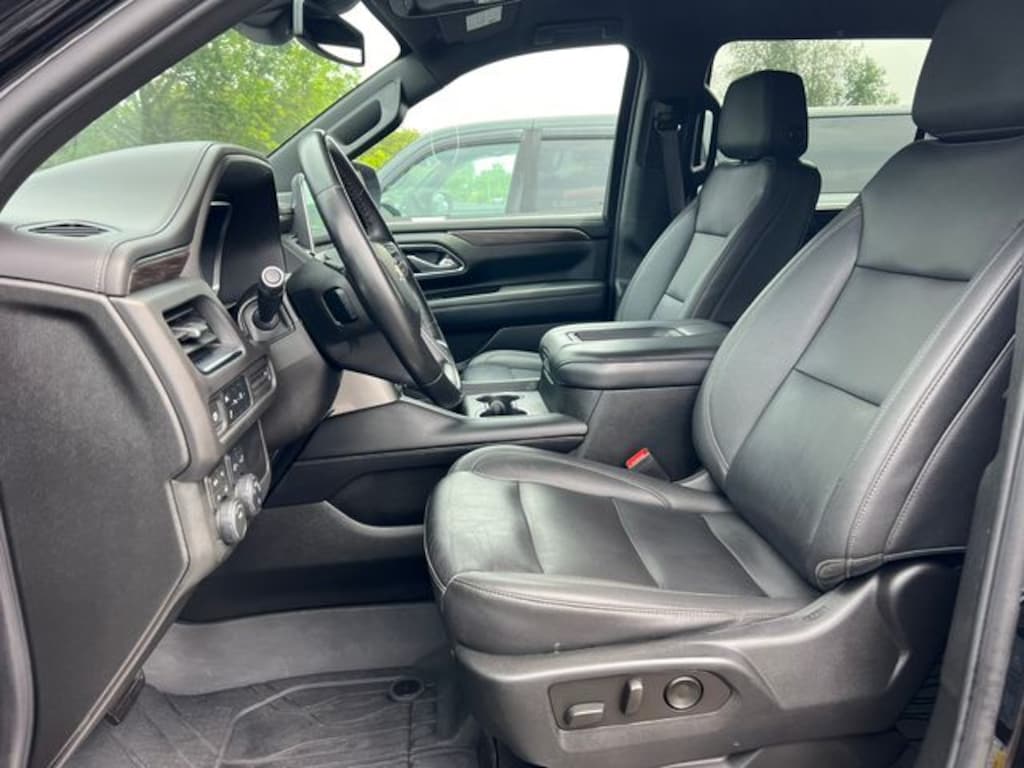 Used 2023 Chevrolet Suburban LT SUV