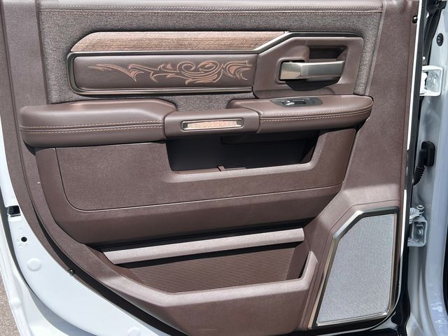 2025 RAM Ram 2500 Pickup Limited - Photo 34