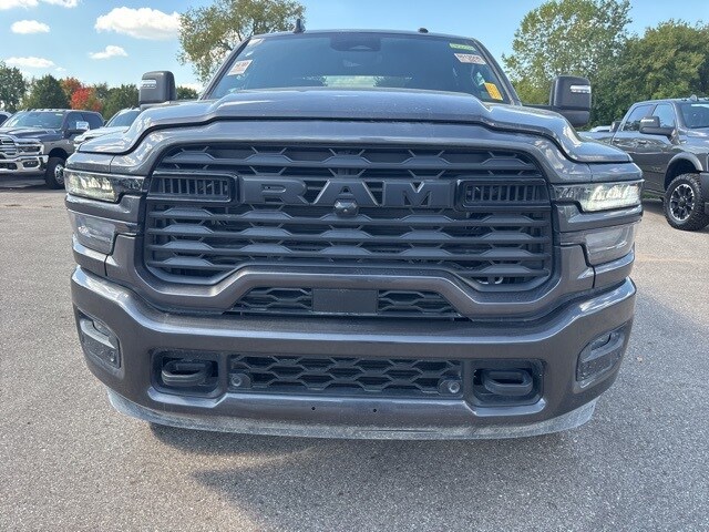 2025 Ram 3500 Big Horn photo 3