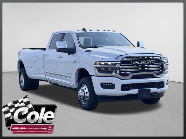 2026 RAM 3500 Limited 4X4 Crew Cab LWB's photo