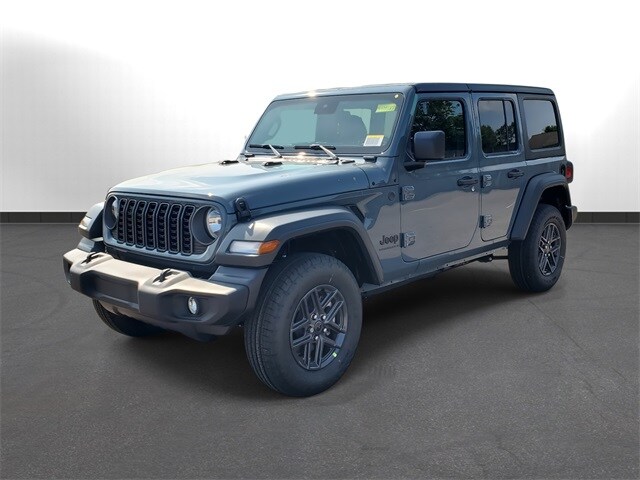 2025 Jeep Wrangler Sport S photo 4