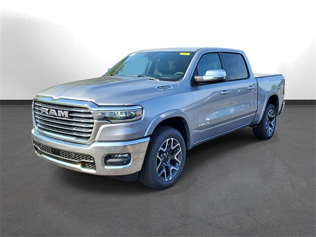 2025 Ram 1500 Laramie photo 4