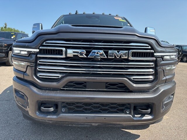 2025 Ram 2500 Laramie photo 4