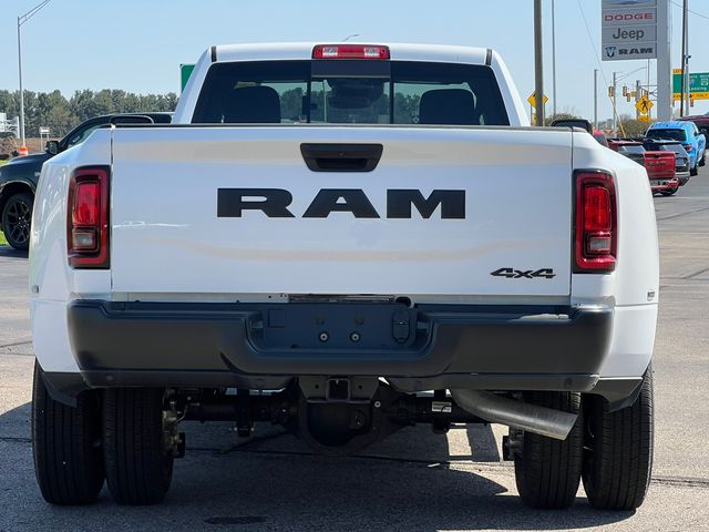 2026 RAM 3500 Tradesman - Photo 44