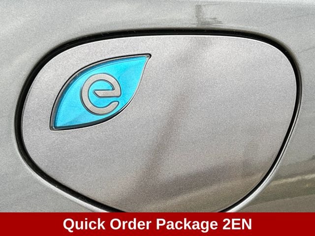 Used 2018 Chrysler Pacifica Hybrid Touring L with VIN 2C4RC1L77JR129423 for sale in Marshall, MI