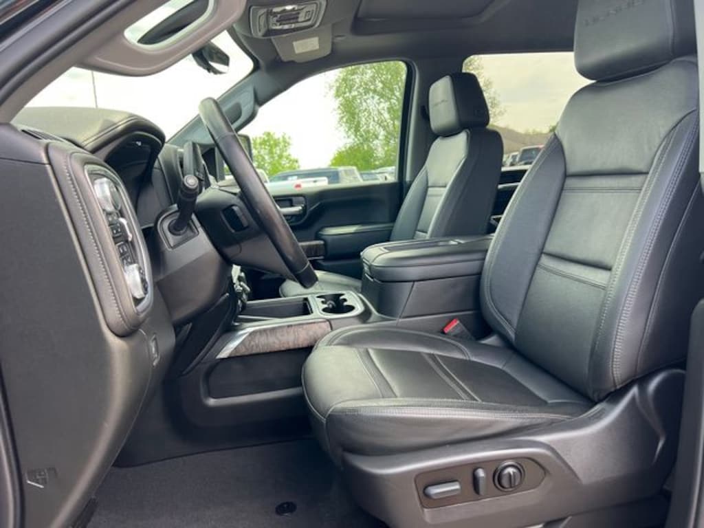 Used 2022 GMC Sierra 2500HD Denali Truck