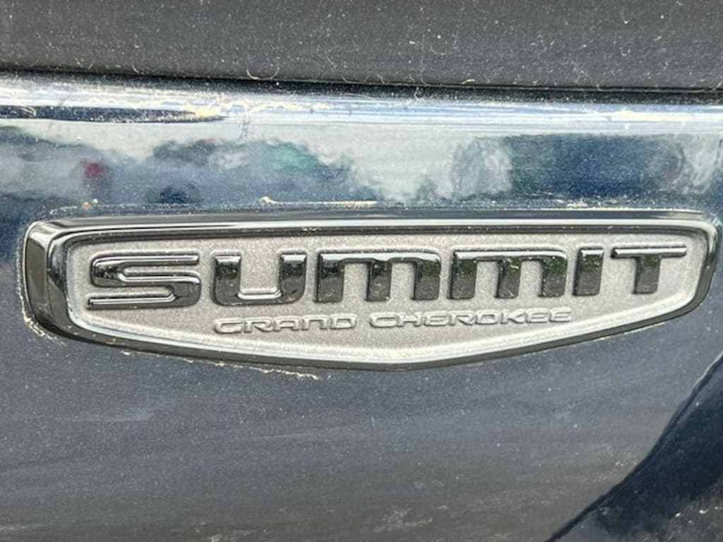 Used 2024 Jeep Grand Cherokee L Summit SUV