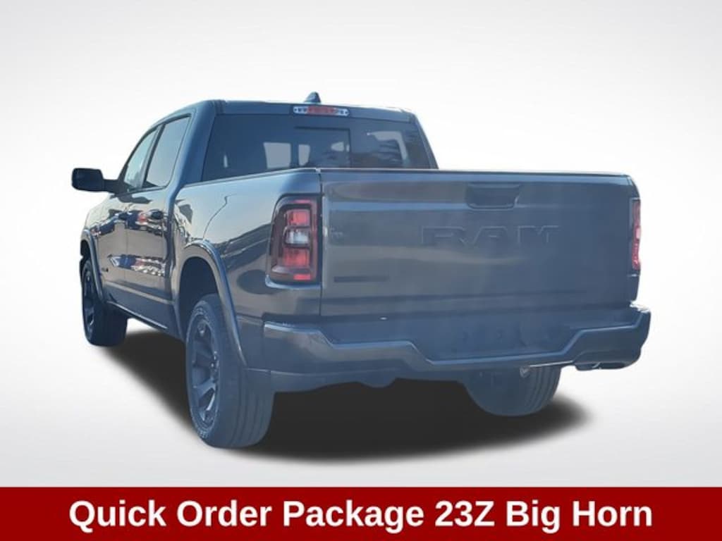 New 2025 Ram 1500 BIG HORN CREW CAB 4X4 5'7 BOX Pickup