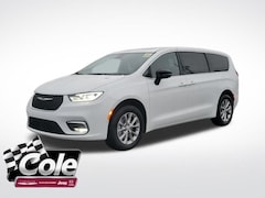 2026 Chrysler Pacifica LIMITED AWD Passenger Van