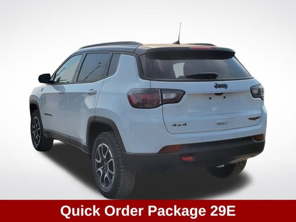 New 2025 Jeep Compass TRAILHAWK 4X4 Sport Utility