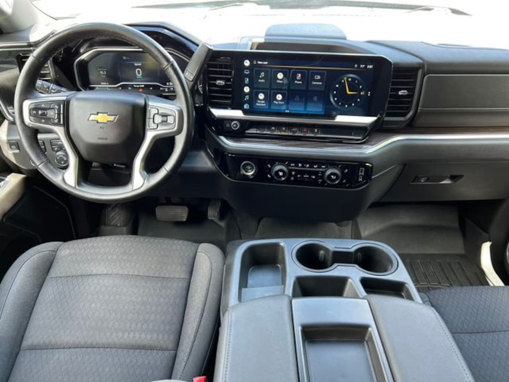 Used 2022 Chevrolet Silverado 1500 LT Truck