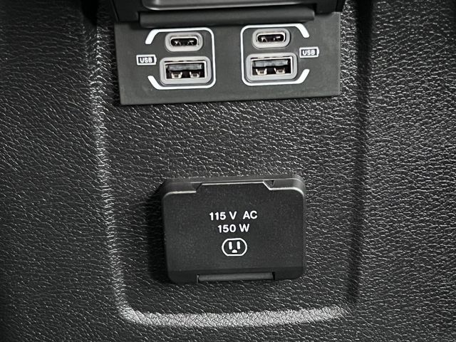 2025 Jeep Wrangler 4-Door Sahara - Photo 34