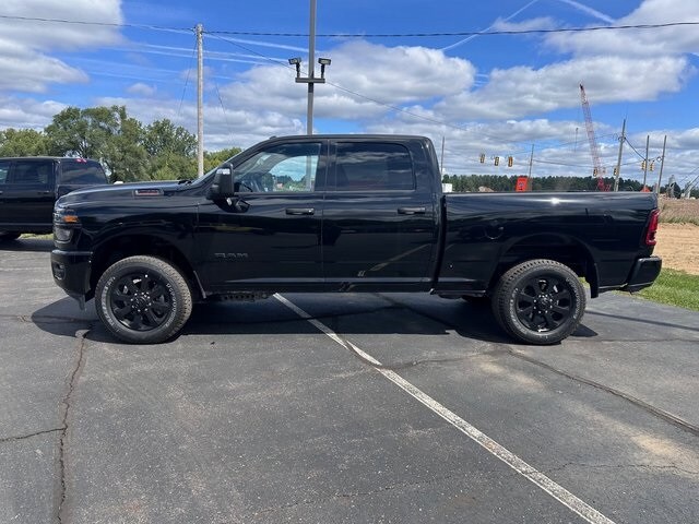 2025 Ram 2500 Big Horn photo 2