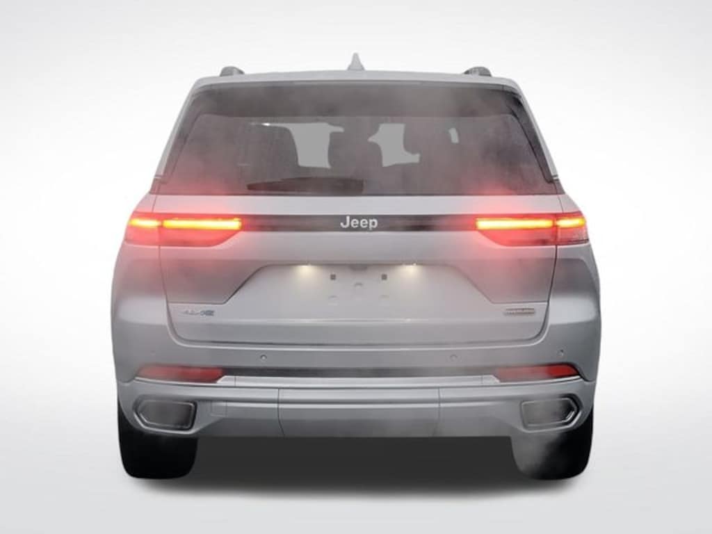 Used 2022 Jeep Grand Cherokee Overland 4xe SUV