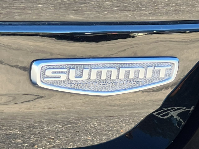 Used 2023 Jeep Grand Cherokee Summit Reserve SUV