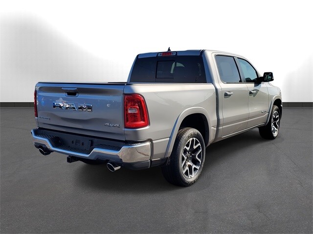 2025 Ram 1500 Laramie photo 2