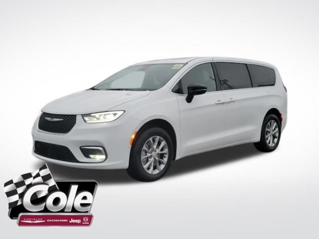 New 2026 Chrysler Pacifica LIMITED AWD Passenger Van