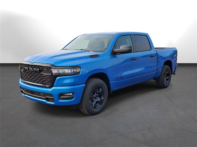 2025 Ram 1500 Tradesman photo 4