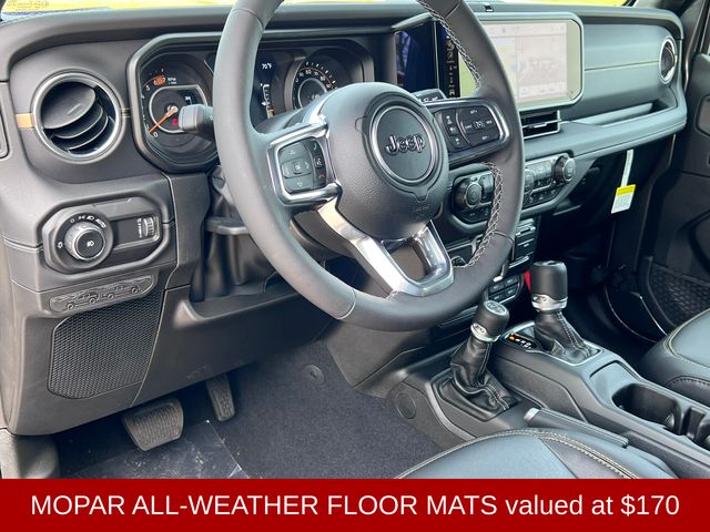 2025 Jeep Wrangler 4-Door Sahara - Photo 19