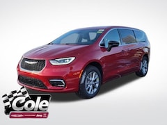 2026 Chrysler Pacifica SELECT AWD Passenger Van