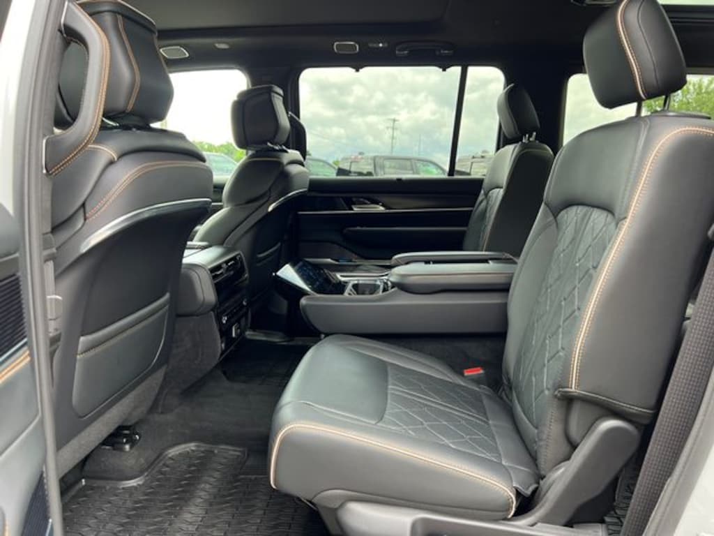 Used 2025 Jeep Grand Wagoneer L Series III SUV