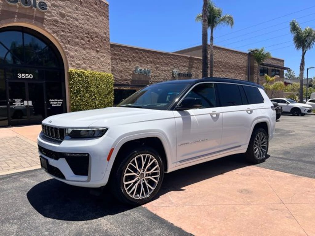 New 2026 Jeep Grand Cherokee L SUMMIT 4X4 Sport Utility