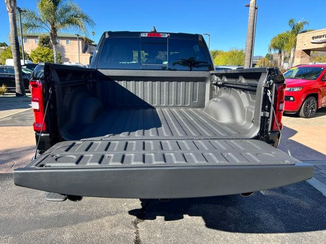 2026 RAM 1500 Warlock - Photo 11