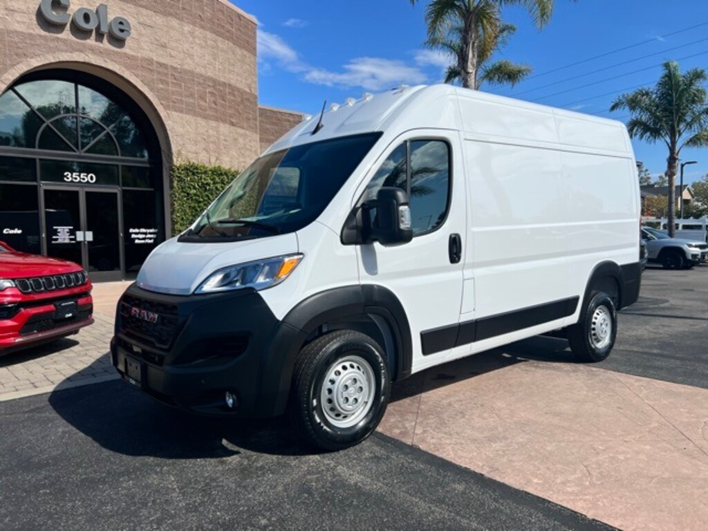 New 2026 Ram ProMaster PROMASTER 1500 TRADESMAN CARGO VAN HIGH ROOF 136' Cargo Van