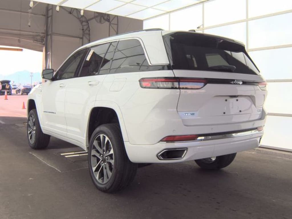Used 2022 Jeep Grand Cherokee 4xe Overland SUV