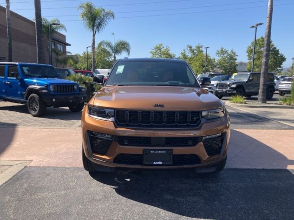 New 2026 Jeep Grand Cherokee SUMMIT 4X4 Sport Utility