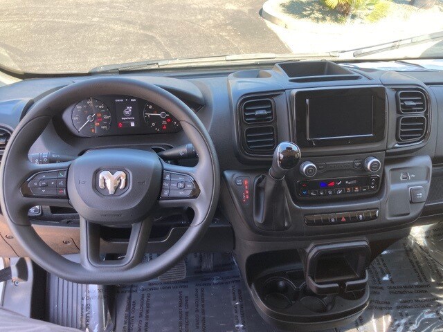 2025 Ram ProMaster 2500 photo 4
